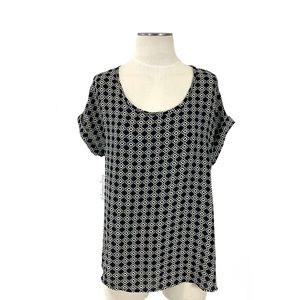 Pleione- Navy & Cream Tile Print Top Size Small